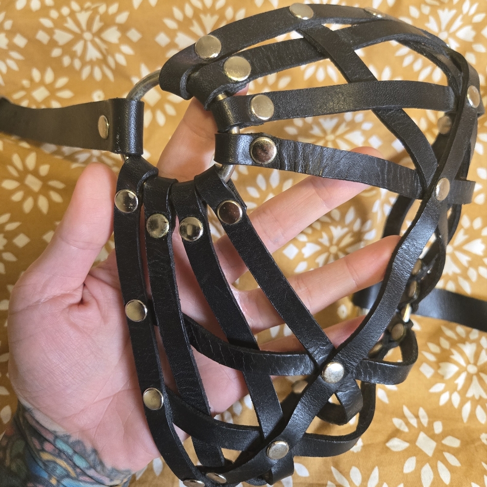 Zana Bayne leather strappy cage mask